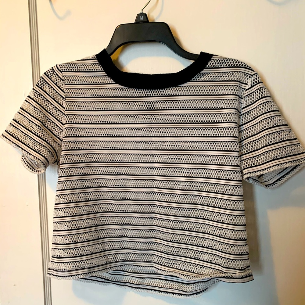 F21 mesh crop top